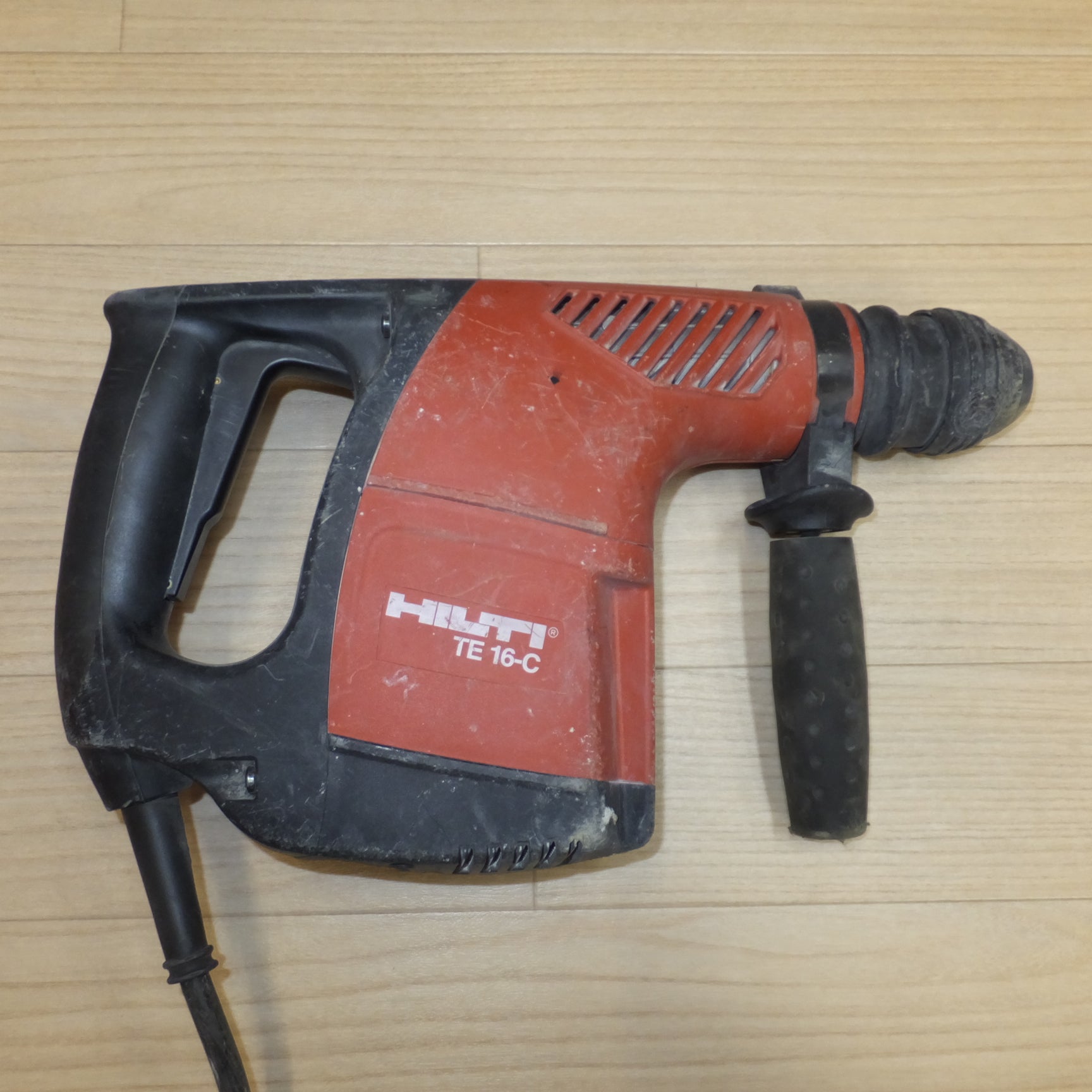 送料無料]☆ヒルティ HILTI ハンマードリル TE16-C 100V 800W 50-60Hz☆ |  名古屋/岐阜の中古カー用品・工具の買取/販売ならガレージゲット