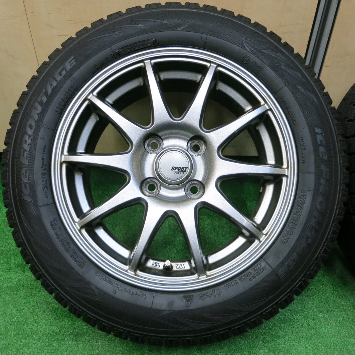 *送料無料*バリ溝！19年！キレイ！9.5分★スタッドレス 175/65R14 アイスフロンテージ SPORT ABELIA 14インチ PCD100/4H★3111703イス