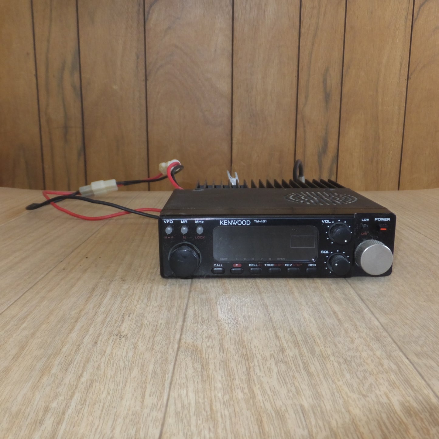 [送料無料] 現状品★ケンウッド KENWOOD 430MHz FM カートランシーバー TRANSCEIVER TM-431S　DC13.8V MAX 9.5A★