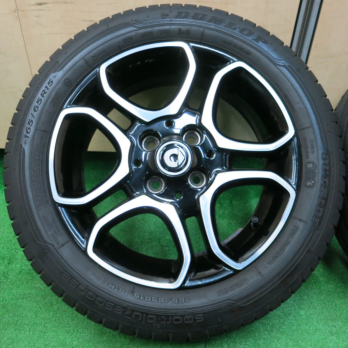 *送料無料*キレイ★スマート フォーフォー W453 純正 185/60R15 ダンロップ SPORT BLURESPONSE 15インチ PCD100/4H★3112807イノ