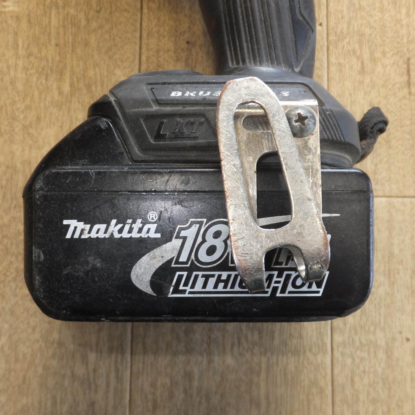 [送料無料]★マキタ makita 充電式インパクトドライバ TD170D　バッテリ BL1830　充電器 DC18RC T　セット★