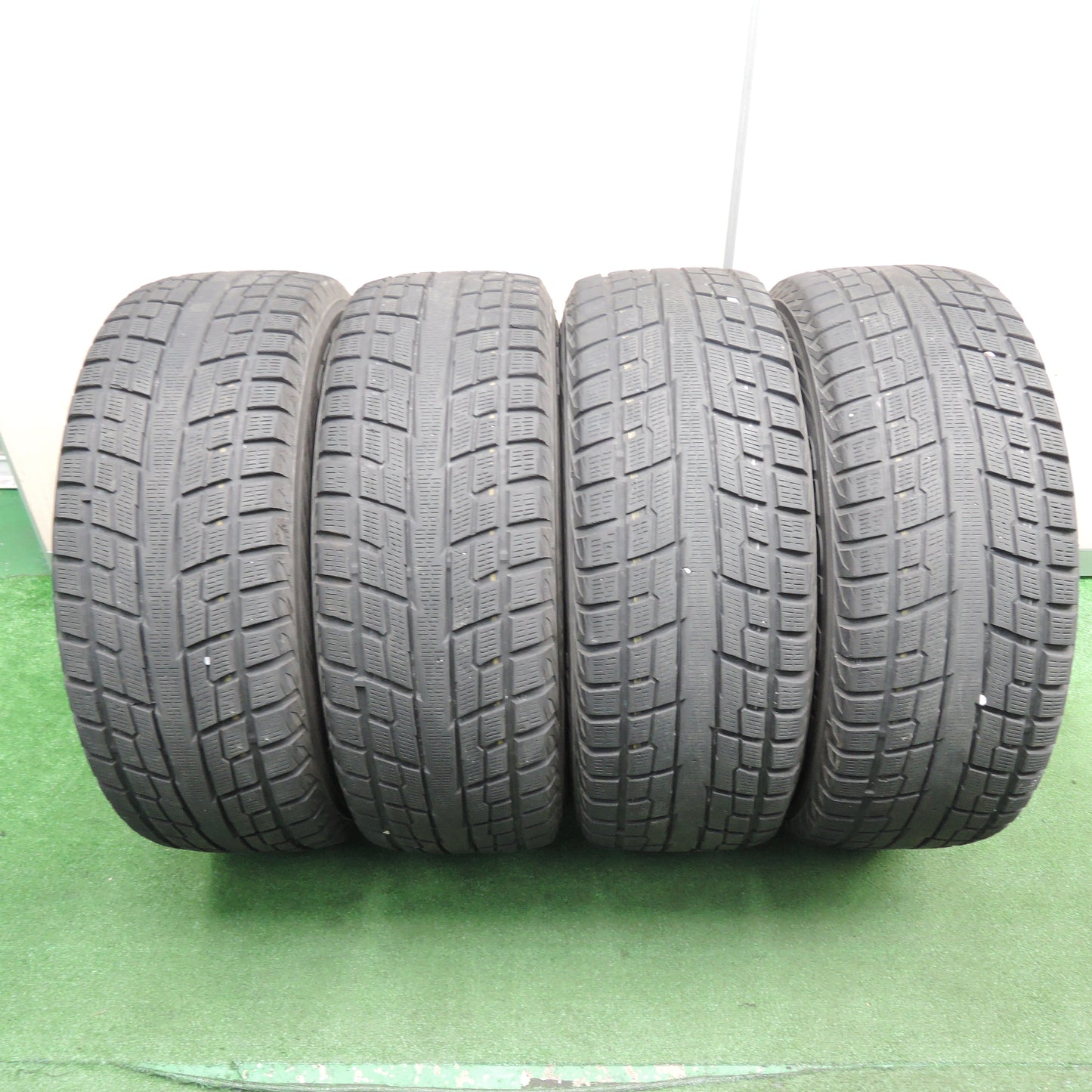 *送料無料*キレイ★スタッドレス 265/65R17 ヨコハマ ジオランダー i/T-S KEELER キーラー 17インチ PCD139.7/6H★3121302TNス