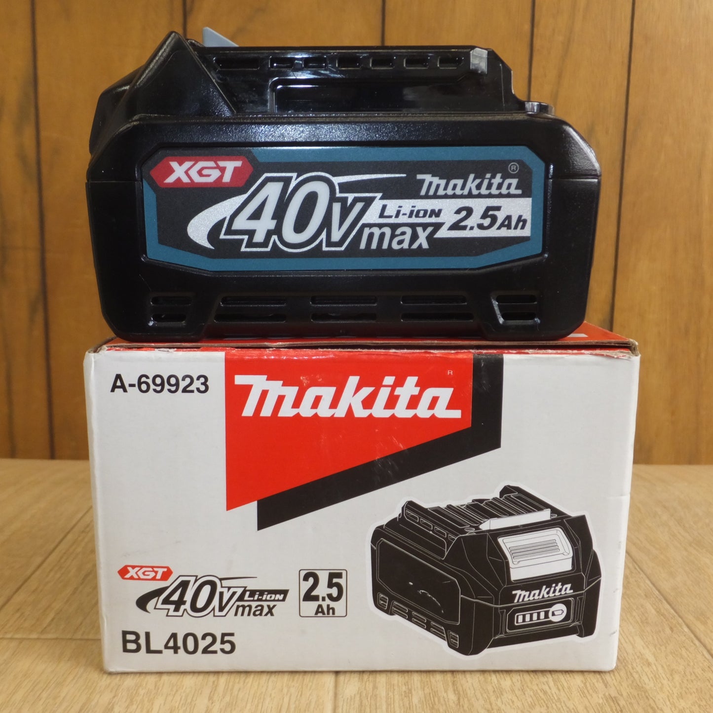 [送料無料] 美品★マキタ makita Li-ion バッテリ BL4025　DC36V 2.5Ah　DC40V(max) 90Wh(2)★