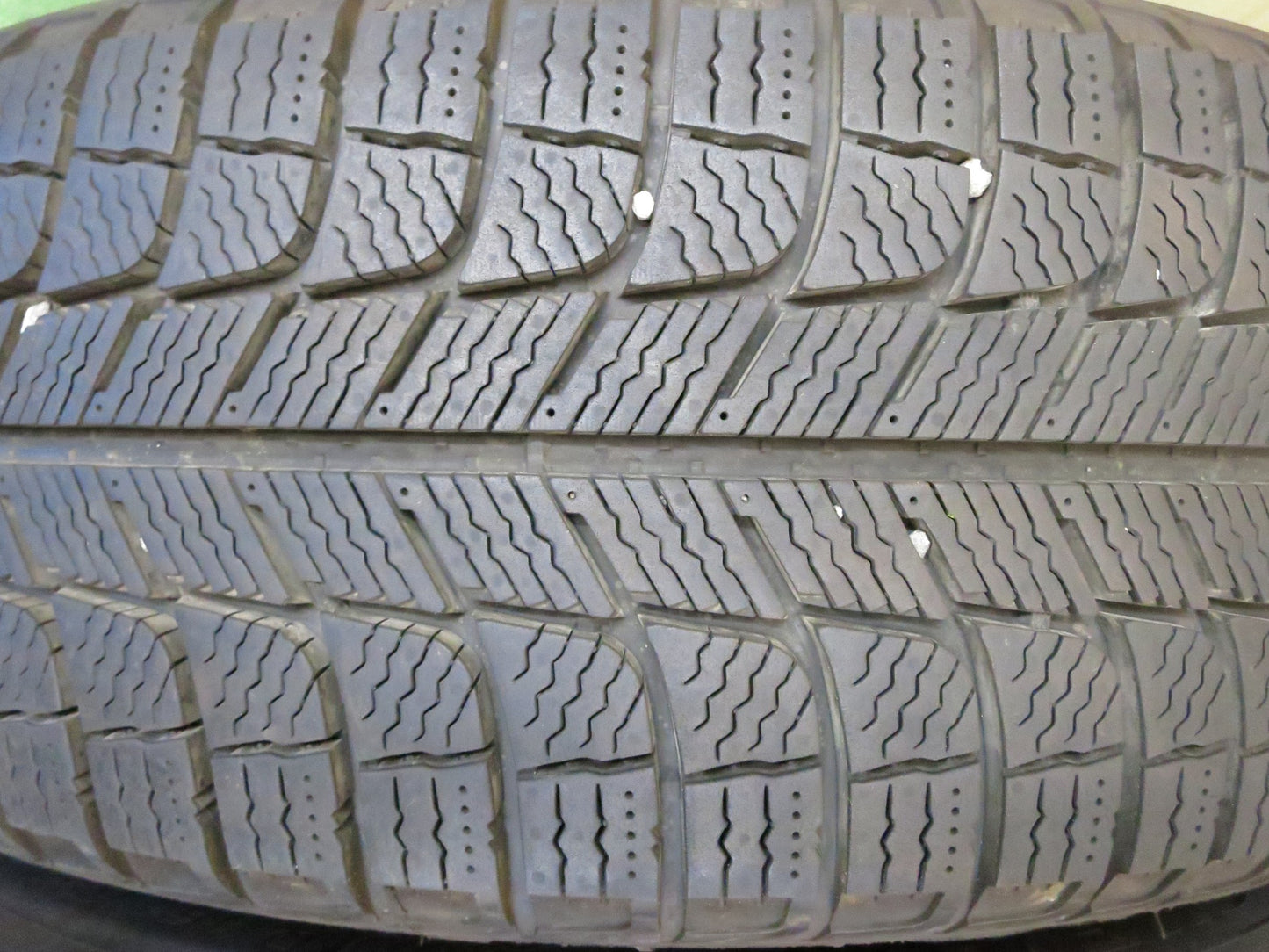 [送料無料]バリ溝！19年！綺麗！ほぼ10分★ベンツ等 ユーロフォルシュ 205/60R16 スタッドレス ミシュラン X-ICE3+ Euro Forsch 16インチ PCD112/5H★3011003Hス