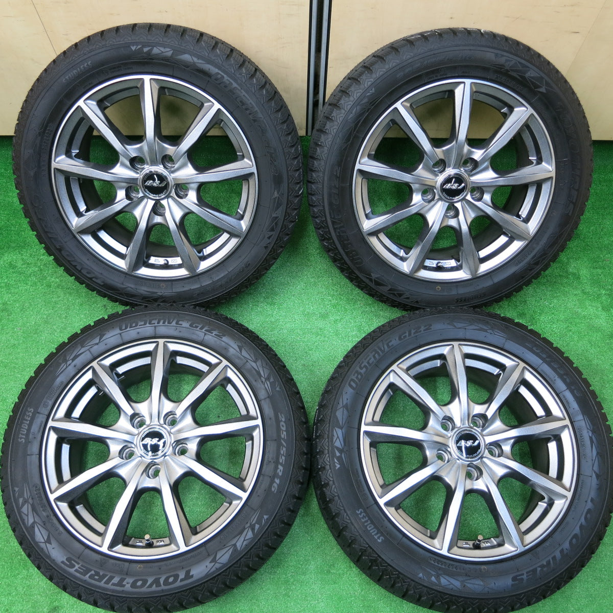 *送料無料*超バリ溝！22年！キレイ！ほぼ10分★アウディ ワーゲン 等 205/55R16 スタッドレス トーヨー オブザーブ GIZ2 B.S.J. BILLET STAR PCD112/5H★3111708イス