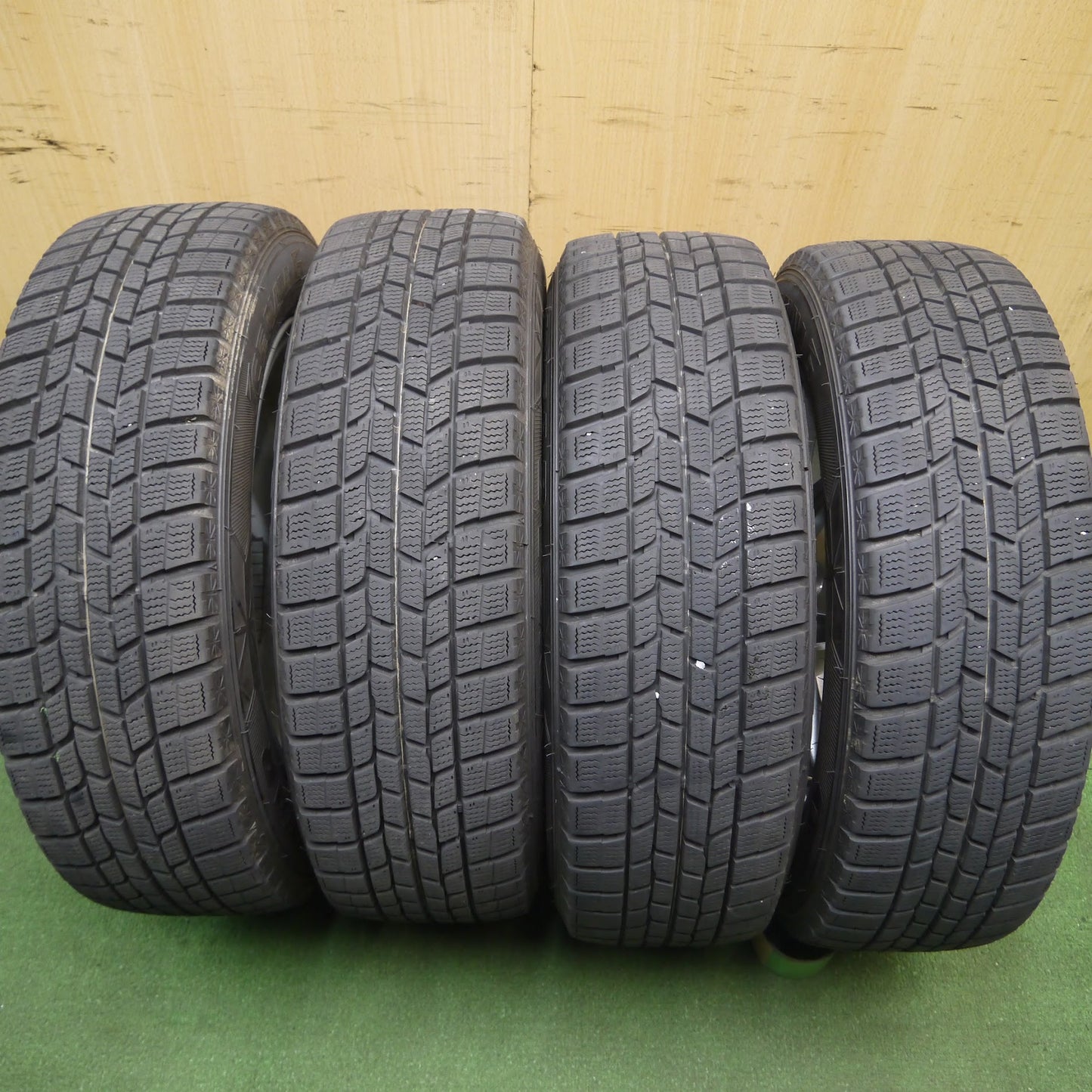 [送料無料]バリ溝！19年！キレイ！9分★スタッドレス 175/65R15 グッドイヤー アイスナビ6 Zmeist M5 15インチ PCD100/4H★3071811Hス