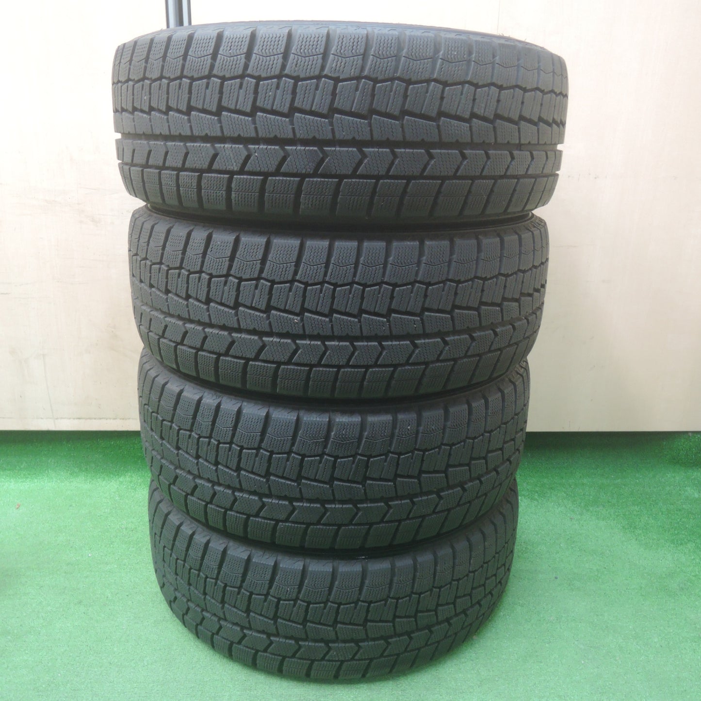 *送料無料*バリ溝！9.5分★WORK PROMISING STYLE 4S 215/50R17 スタッドレス ダンロップ ウインターマックス WM02 ワーク PCD114.3/5H★4011708SYス