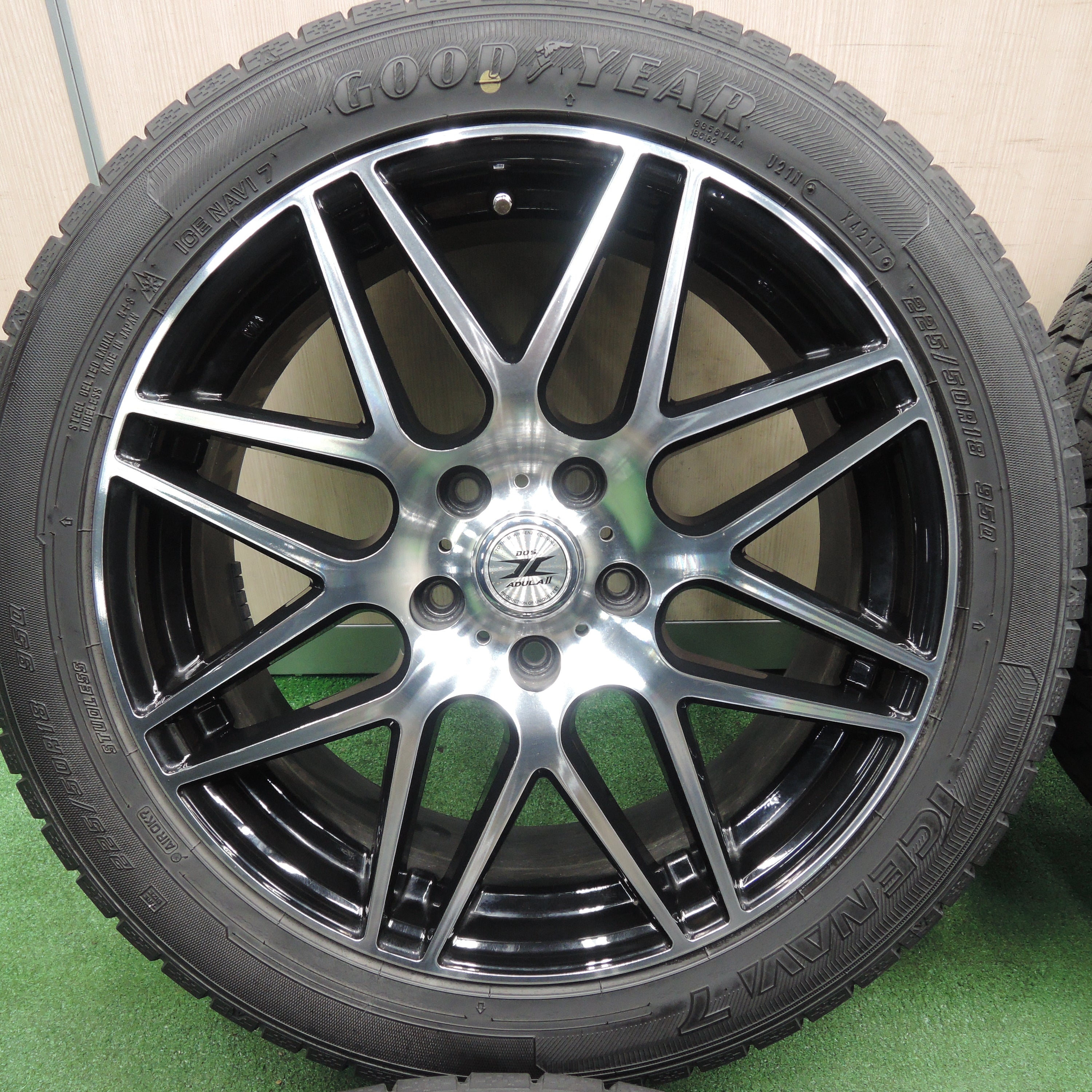 *送料無料*キレイ★スタッドレス 225/50R18 グッドイヤー アイスナビ7 D.O.S. ADULAⅡ DOS 18インチ  PCD114.3/5H★4010704TNス