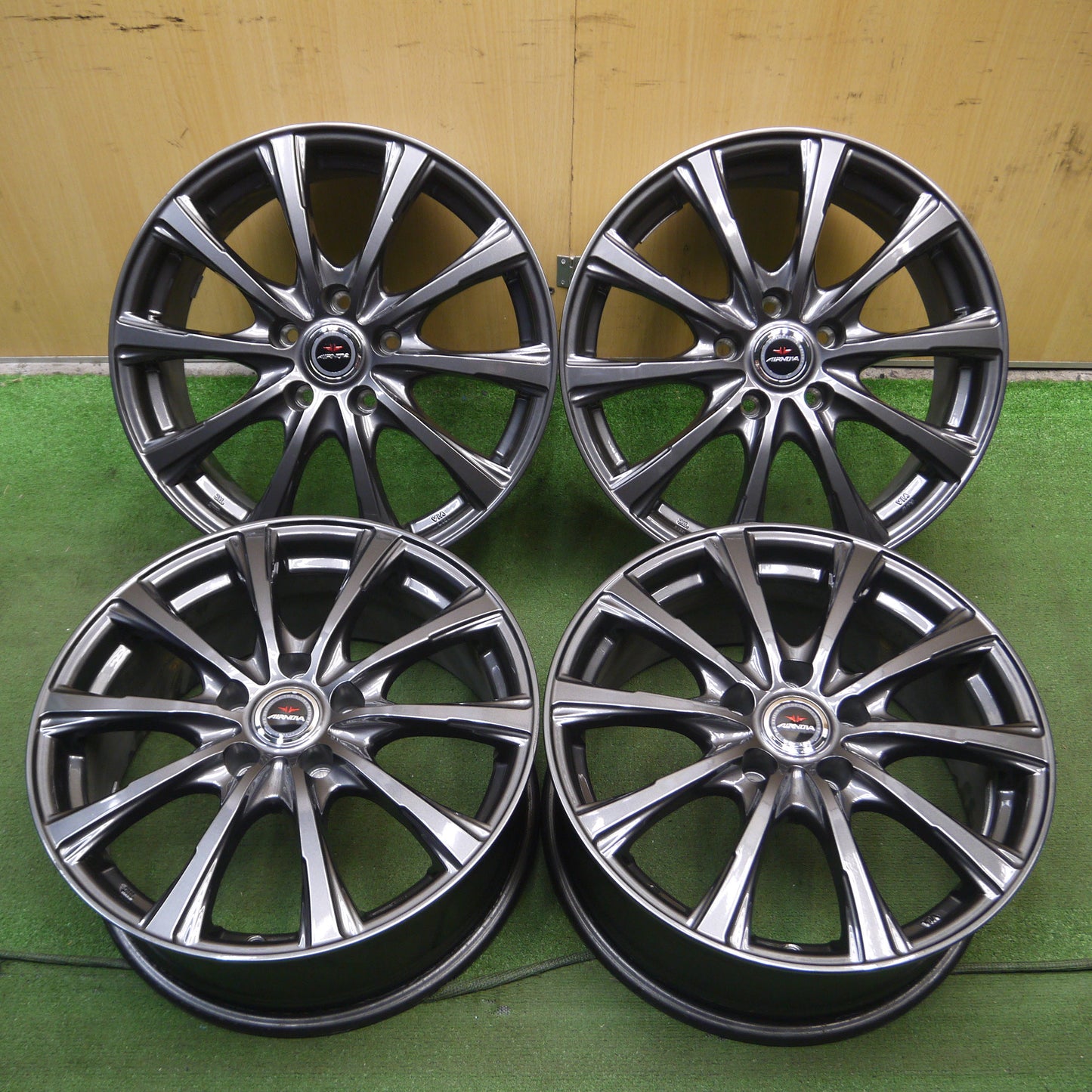 *送料無料*キレイ★AIRNOVA ホイール 17×7J 17インチ エアノヴァ PCD114.3/5H★3112902Hホ