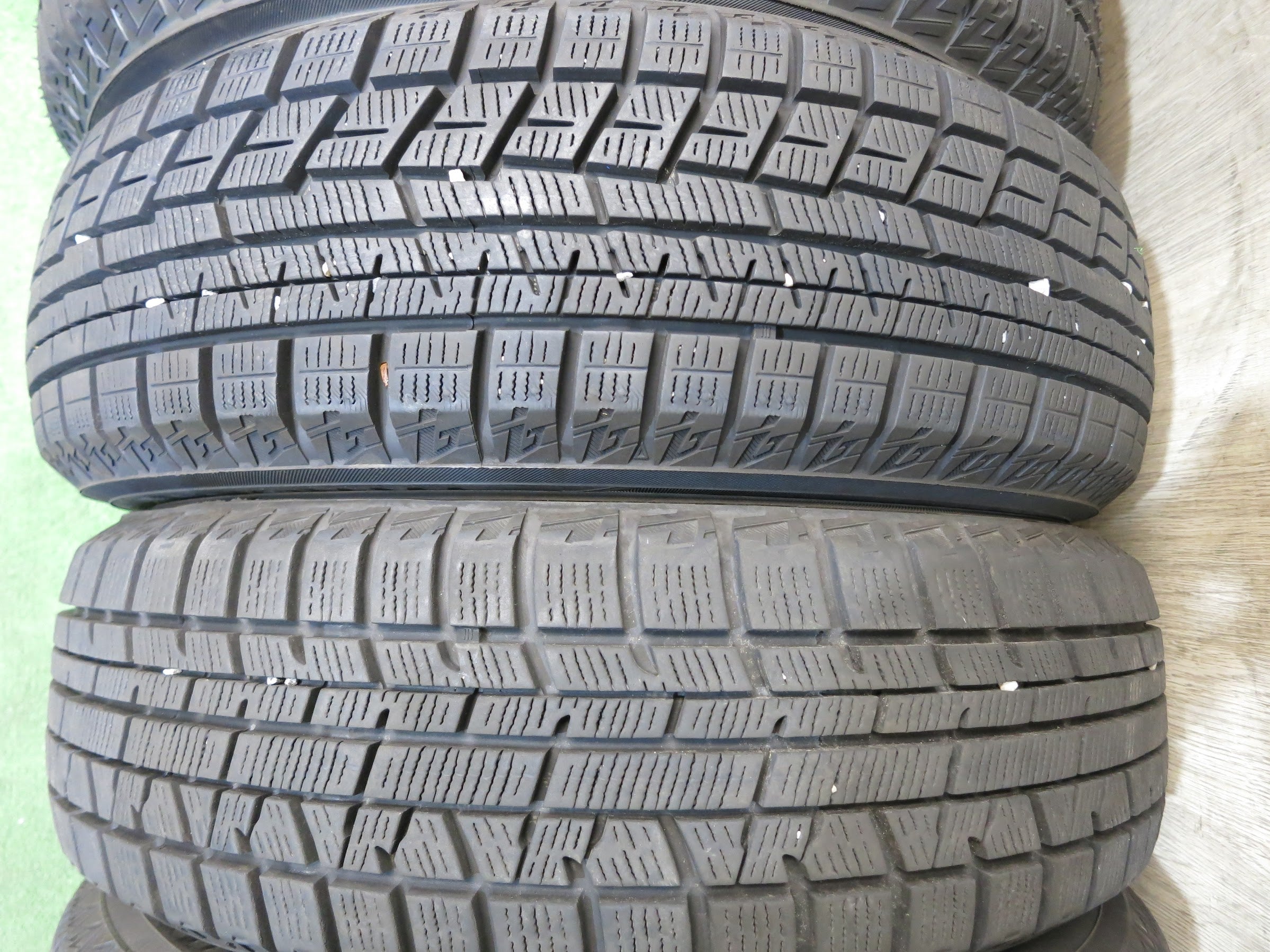 送料無料]バリ溝！21年！ほぼ10分☆スタッドレス 155/65R14 ヨコハマ