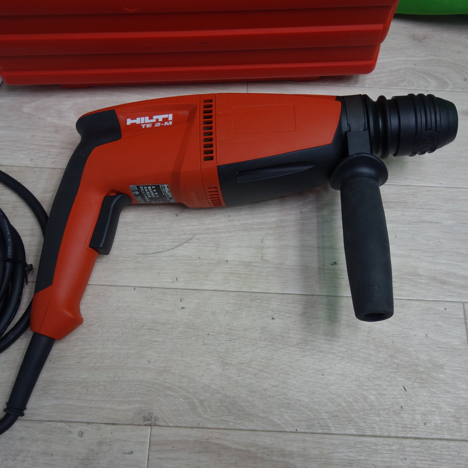 [送料無料] キレイ☆HILTI ヒルティ ロータリー ハンマー TE2-M 02 100V 50-60Hz ドリル 電動 工具 ハンマードリル  DIY☆