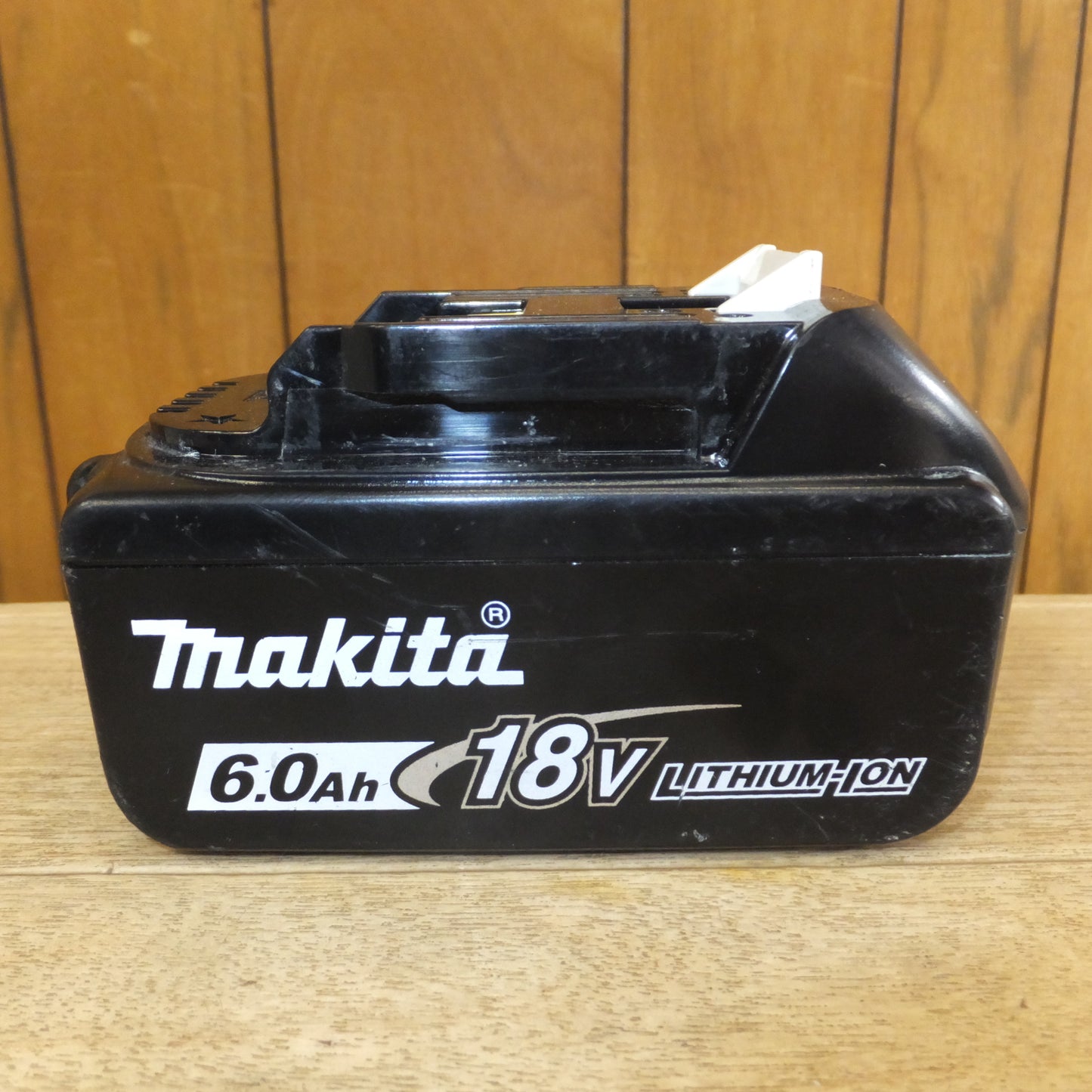 [送料無料]★マキタ makita Li-ion バッテリ BL1860B DC18V 6.0Ah 108Wh(3)★