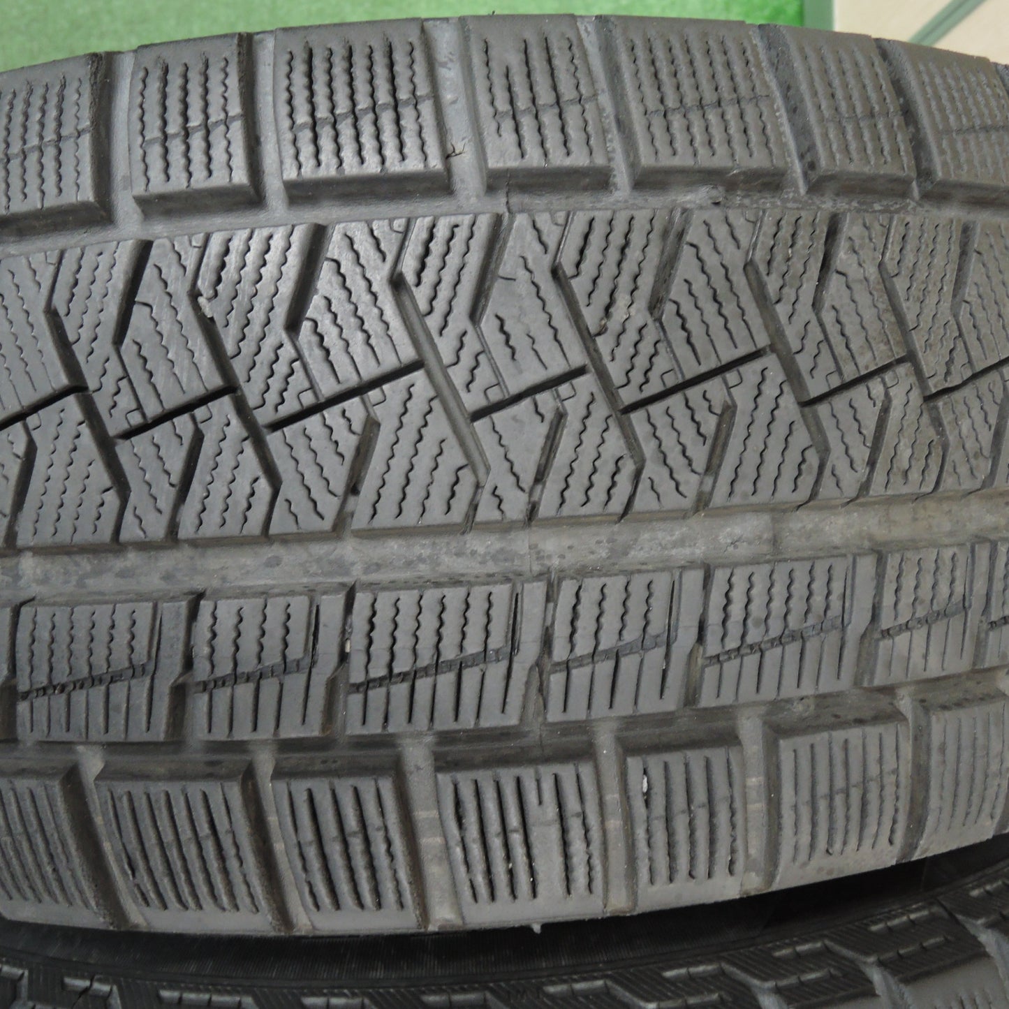 *送料無料* 4本価格★ワーゲン ゴルフ 等 純正 205/55R16 スタッドレス ピレリ アイスアシンメトリコ 16インチ PCD112/5H★4021310TNス