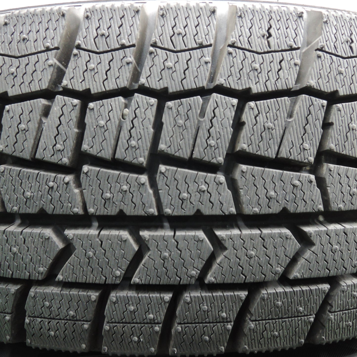 *送料無料* バリ溝！22年！ほぼ10分★スタッドレス 175/60R16 ダンロップ ウインターマックス WM02 MiLLOUS RE ミルアス 16インチ PCD100/4H★4022306HAス