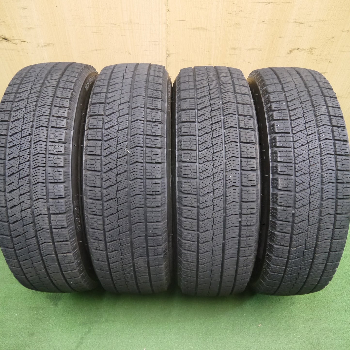 [送料無料]バリ溝！19年！キレイ！9.5分★スタッドレス 175/65R14 ブリヂストン ブリザック VRX2 PREO プレオ 14インチ PCD100/4H★3063011Hス