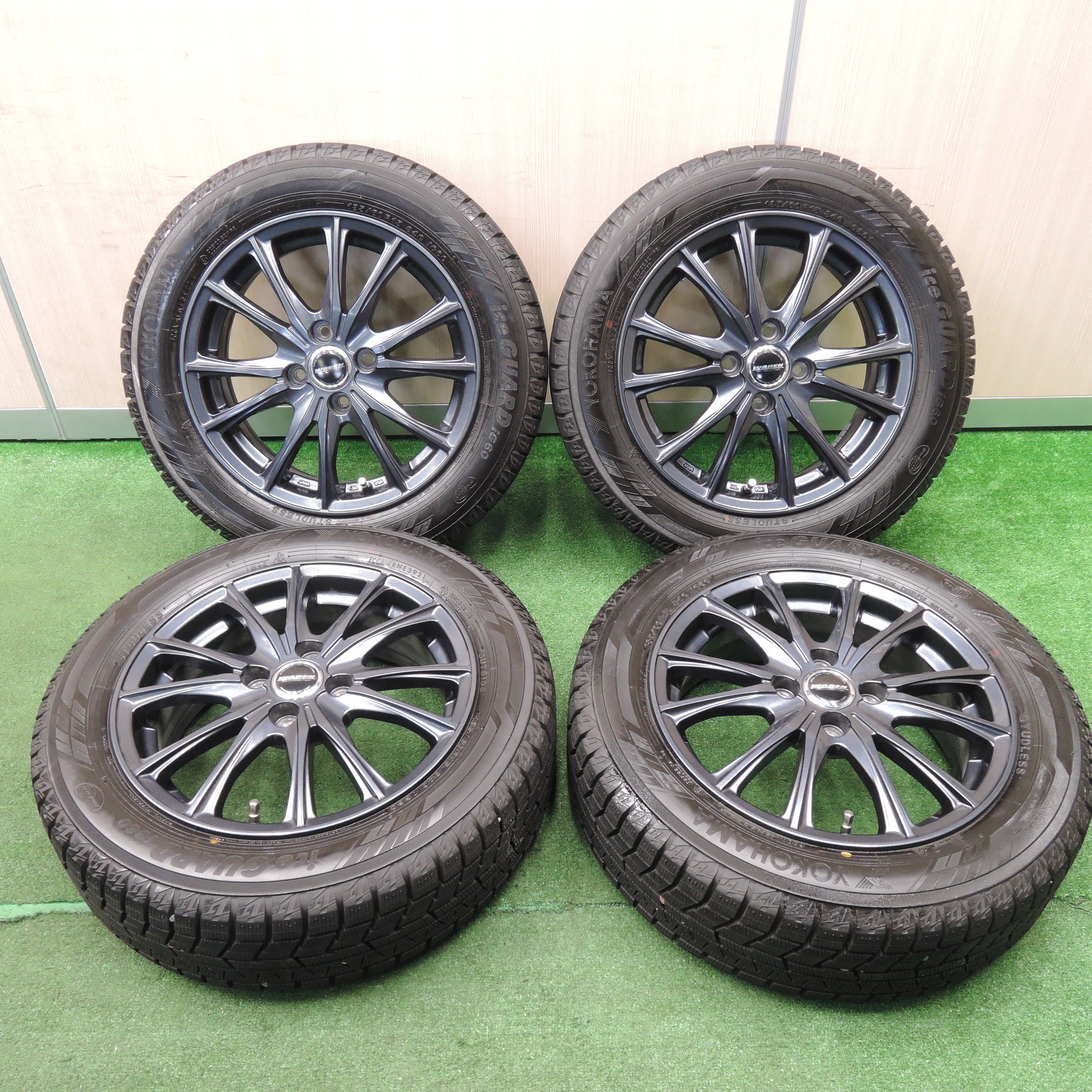 送料無料*超バリ溝！21年！キレイ！ほぼ10分☆スタッドレス 185/60R15 ...