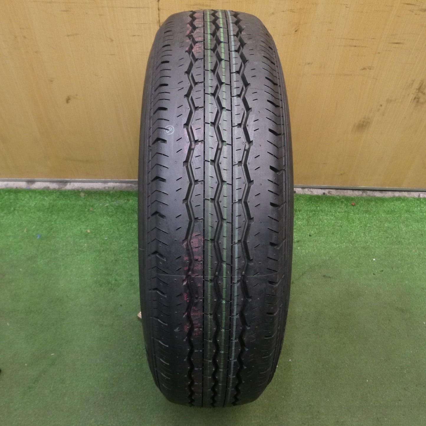 *送料無料*未使用！23年★トヨタ ハイエース 純正 スチール 195/80R15 107/105N ブリヂストン エコピア RD613 15インチ PCD139.7/6H★4011906Hノ