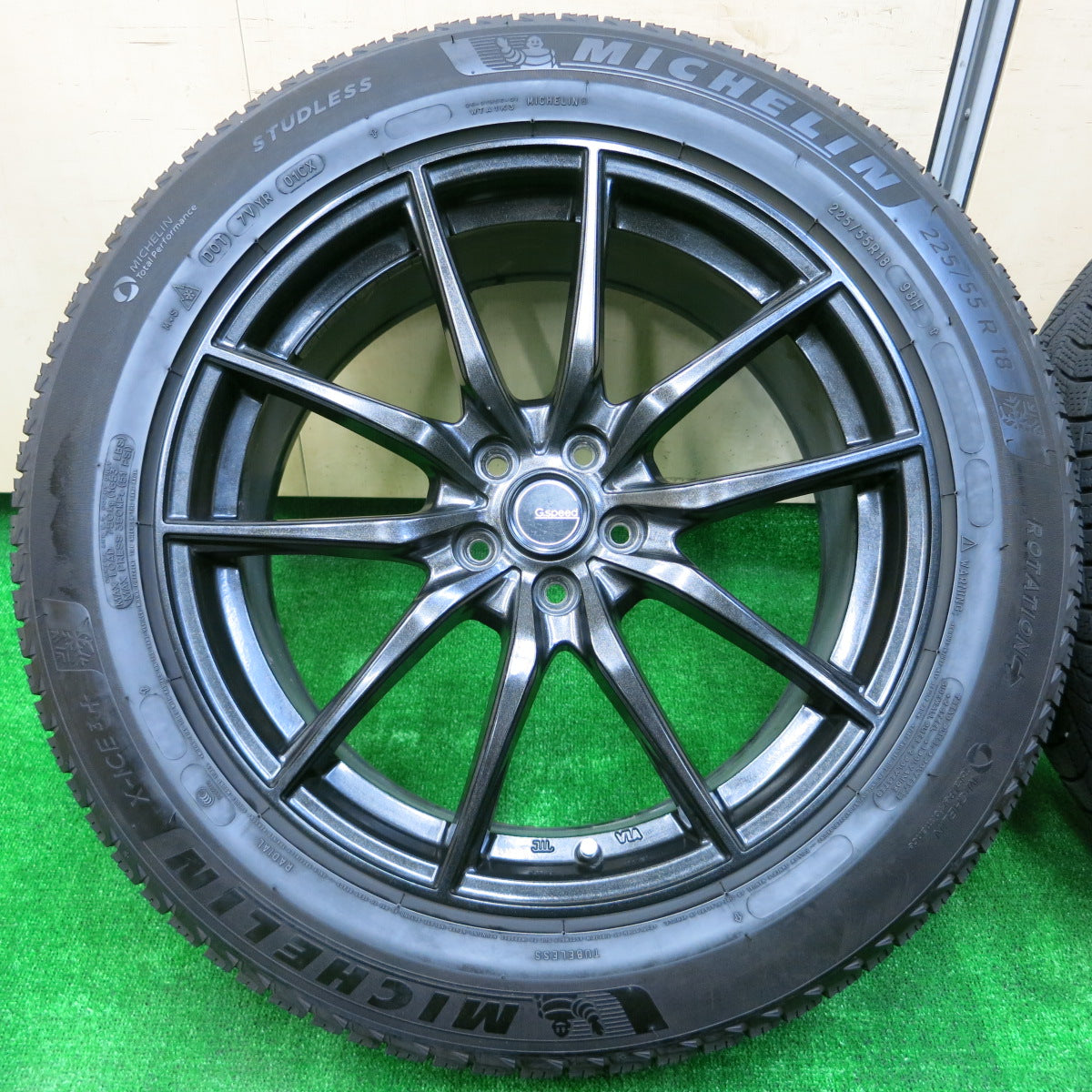 *送料無料*バリ溝！キレイ！8.5分★フォレスター 等 G.Speed 225/55R18 スタッドレス ミシュラン X-ICE3+ Gスピード 18インチ PCD100/5H★3110102イス