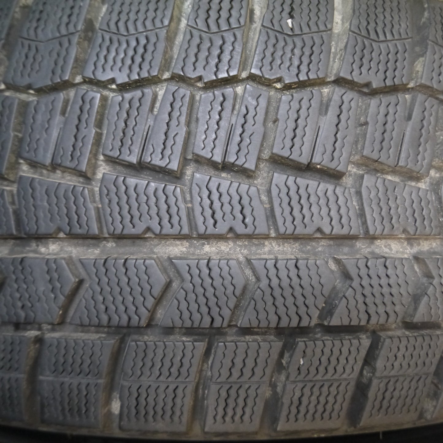 *送料無料*バリ溝！キレイ！9.5分★ベンツ 等 EUROTECH 225/45R17 スタッドレス ダンロップ ウインターマックス WM02 ユーロテック 17インチ PCD112/5H★4012301Hス