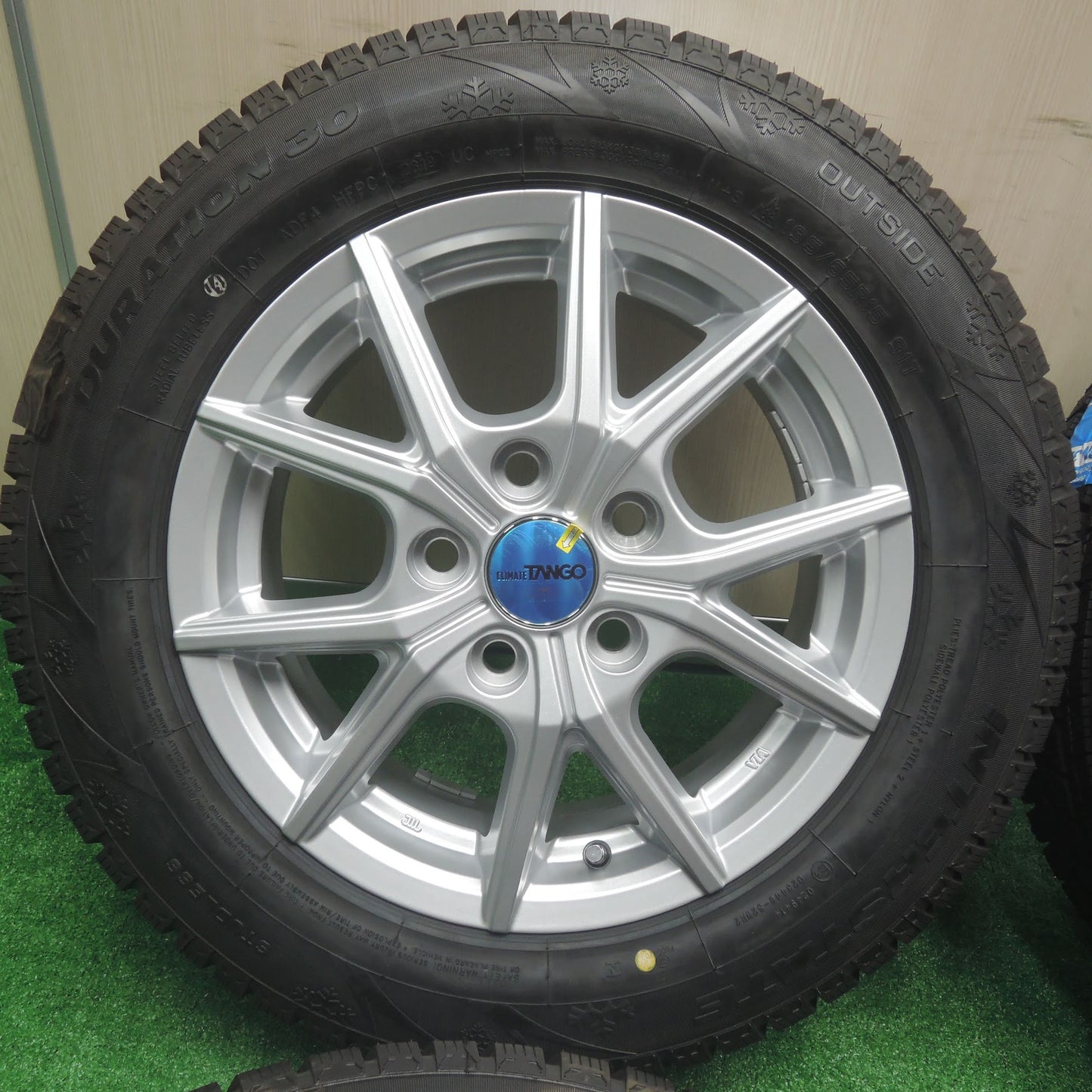 [送料無料]未使用！19年★スタッドレス 195/65R15 インターステート DURATION30 CLIMATE TANGO クライメイト タンゴ 15インチ PCD114.3/5H★3072703SYス