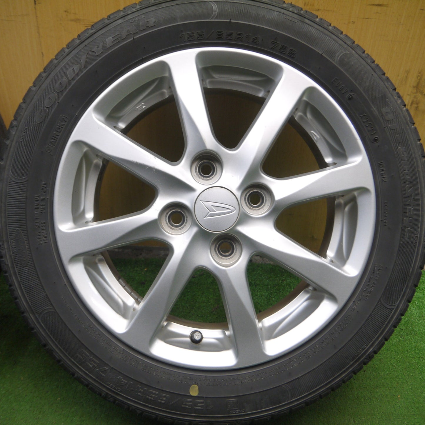 *送料無料* 4本価格！21年★ダイハツ タント ムーヴ 等 純正 155/65R14 グッドイヤー GT-Eco Stage 14インチ PCD100/4H★4022101Hノ