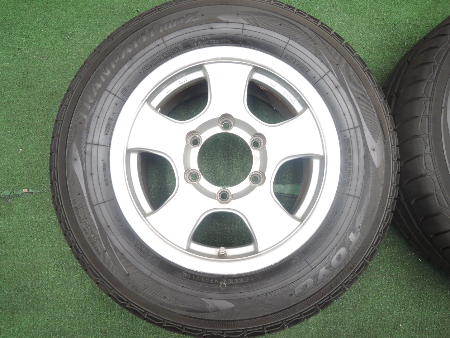 [送料無料]超バリ溝！ほぼ10分★215/65R15 トーヨー トランパス MPZ 社外 アルミ ホイール 15インチ PCD139.7/6H★3111109HAノ