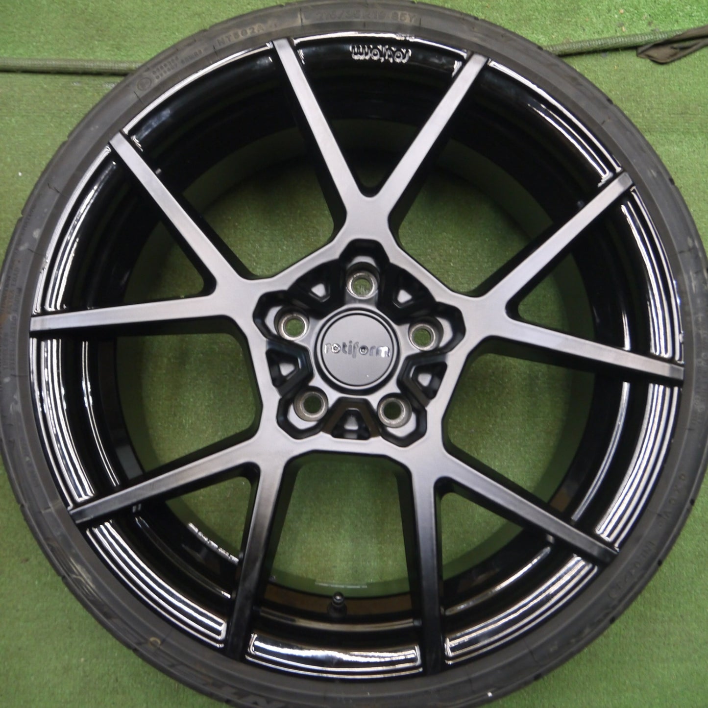 *送料無料* キレイ！23年★BMW等 rotiform 215/35R19 235/35R19 ニットー NT555 G2 ロティフォーム 19インチ PCD120/5H★4030514Hノ