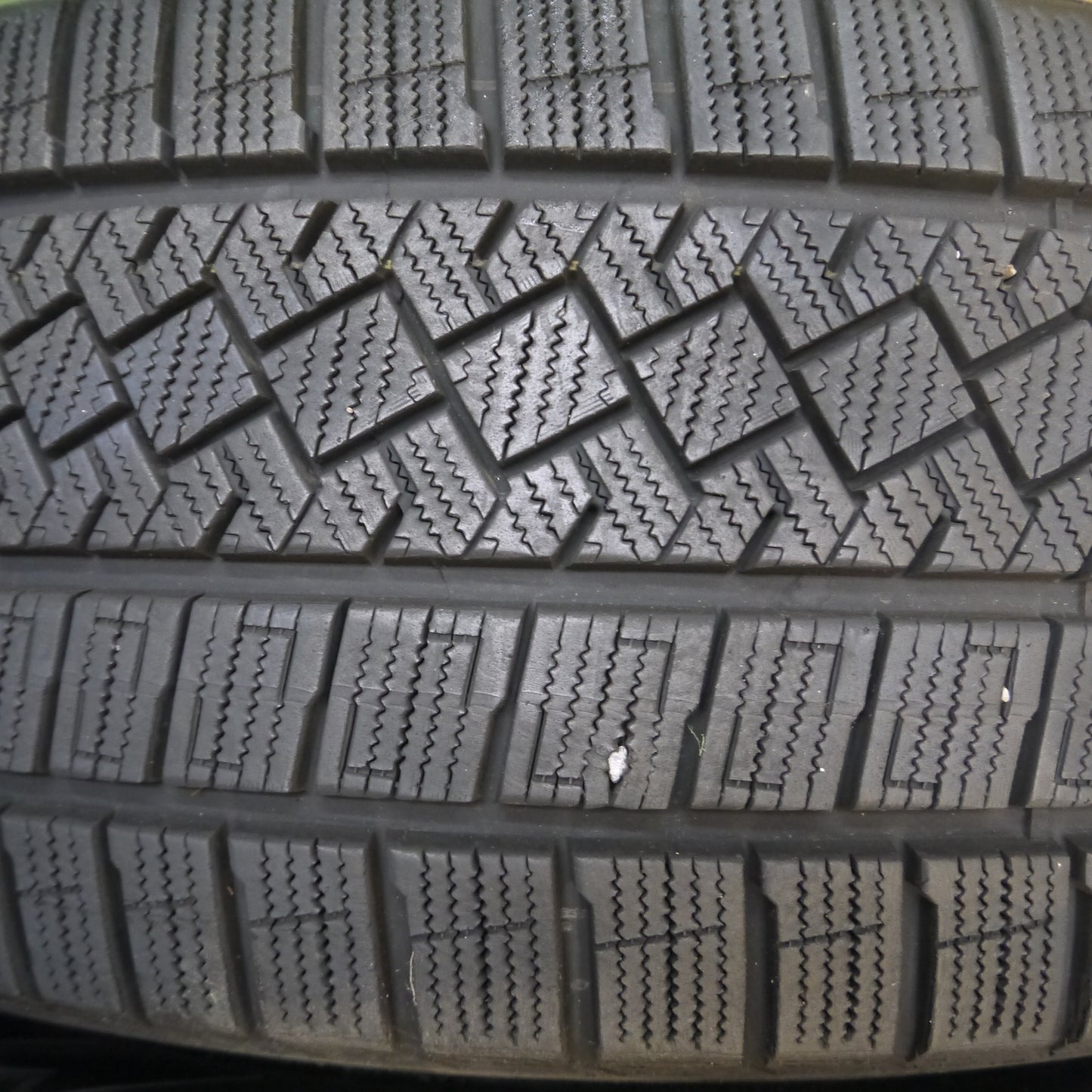 *送料無料*バリ溝！22年！キレイ！9.5分★ベンツ 等 MAK MFF 245/45R19 スタッドレス ピレリ アイスゼロ アシンメトリコ 19インチ PCD112/5H★3120807Hス