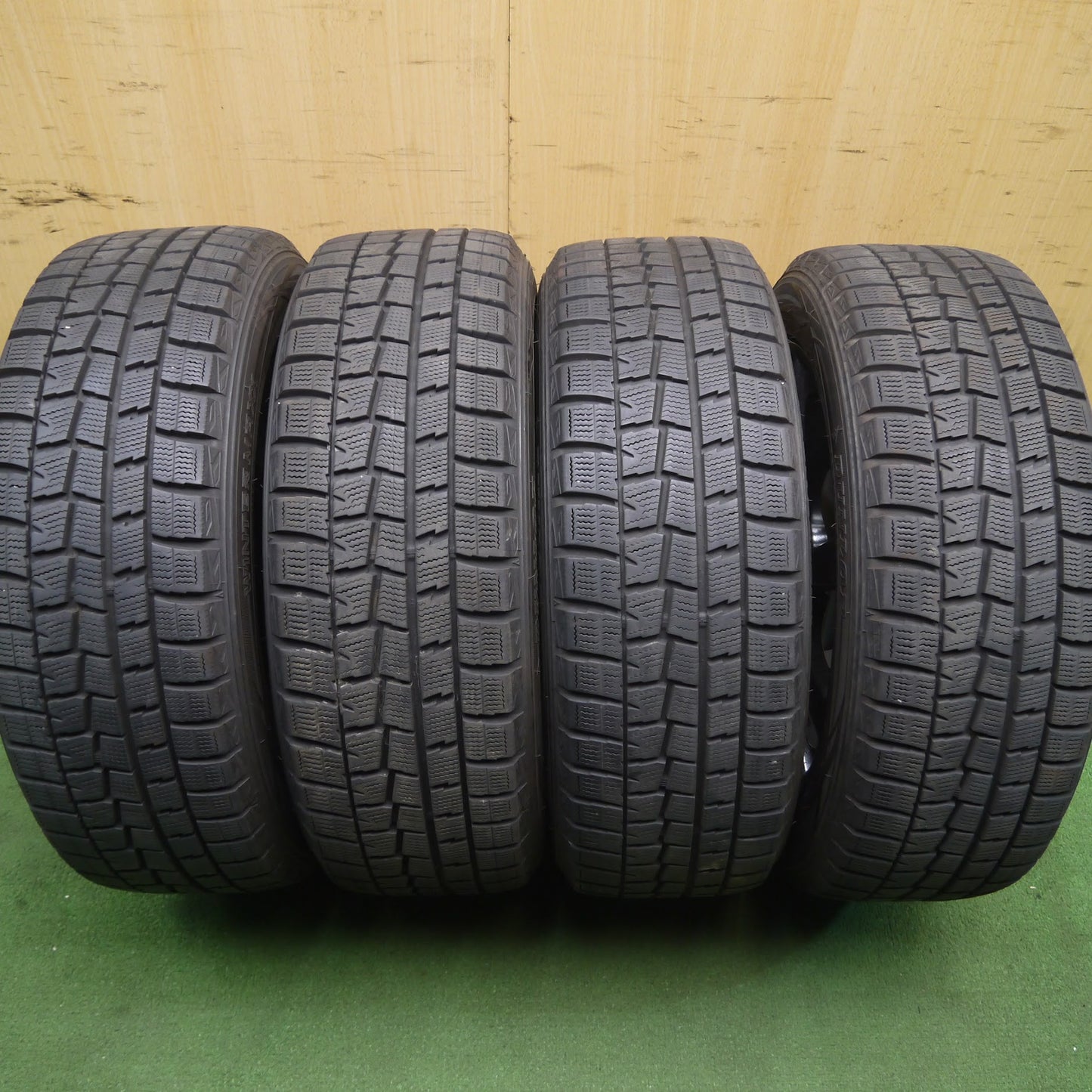 [送料無料]バリ溝！キレイ！9.5分★プジョー等 195/55R16 スタッドレス ダンロップ ウインターマックス WM01 Team Sparco チームスパルコ PCD108/4H★3071207Hス