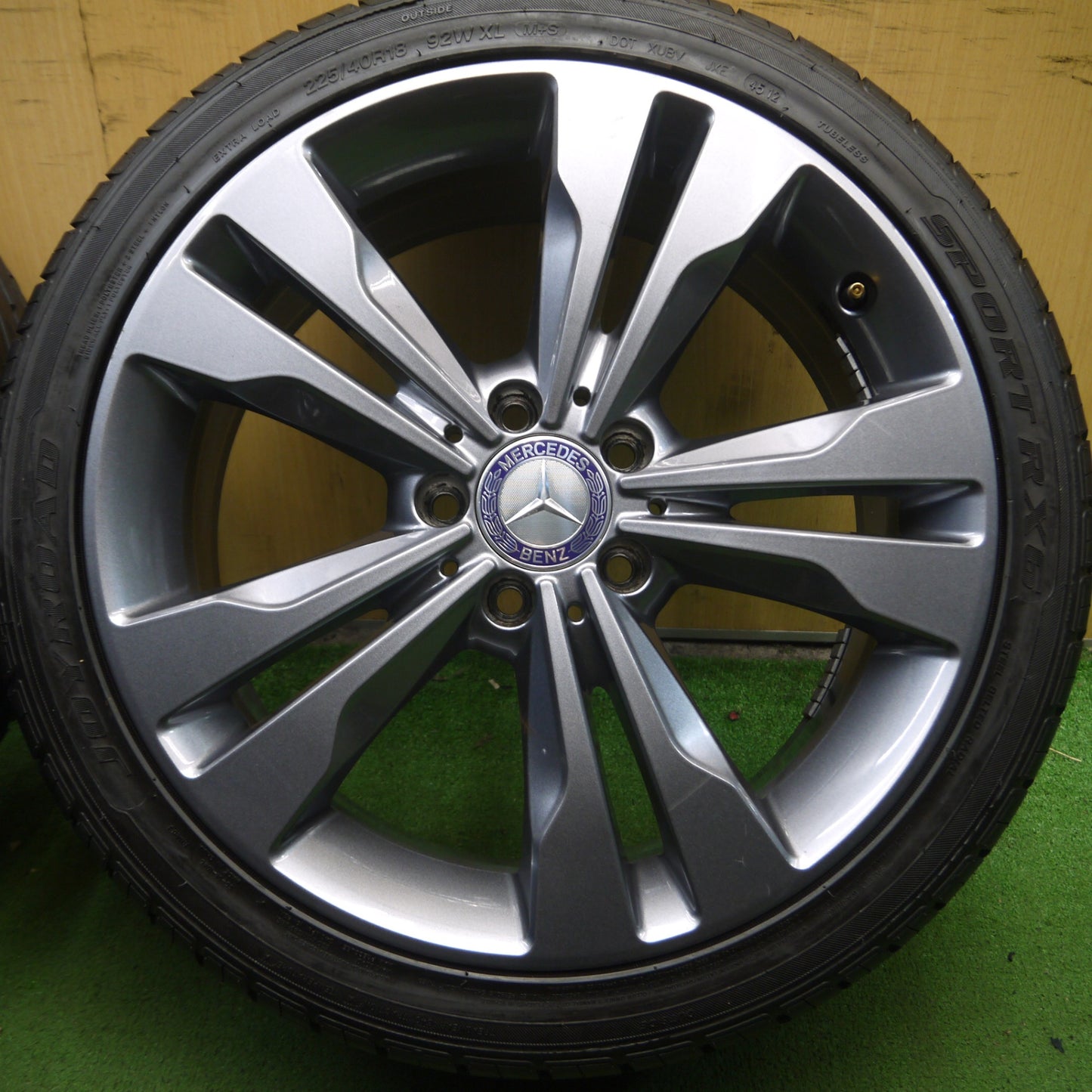 *送料無料* バリ溝！キレイ！ほぼ10分★ベンツ Cクラス W205 C205 純正 225/40R18 ジョイロード SPORT RX6 18インチ PCD112/5H★4022107Hノ