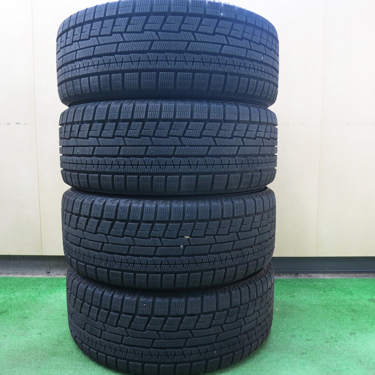 [送料無料]バリ溝！19年！キレイ！9.5分以上★スタッドレス 235/45R18 ヨコハマ アイスガード iG60 MANARAY SPORT マナレイスポーツ PCD114.3/5H★3041903ヒス