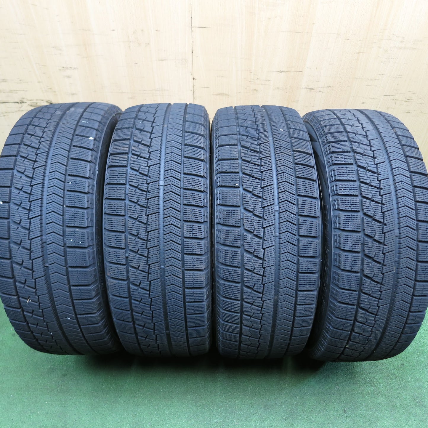 [送料無料]バリ溝！19年！キレイ！9.5分★スタッドレス 215/55R17 ブリヂストン ブリザック VRX ZACK JP-115 MONZA ザック 17インチ PCD114.3/5H★3061905Hス