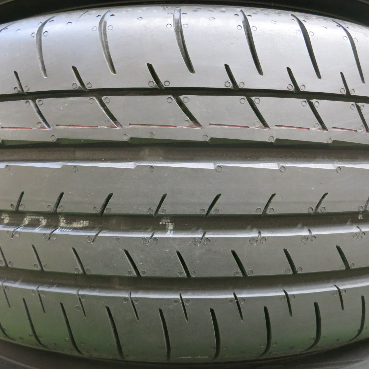 送料無料*新車外し！23年☆トヨタ カローラ ツーリング W×B 純正 215/45R17 ヨコハマ BluEarth-GT AE51 1 |  名古屋/岐阜の中古カー用品・工具の買取/販売ならガレージゲット