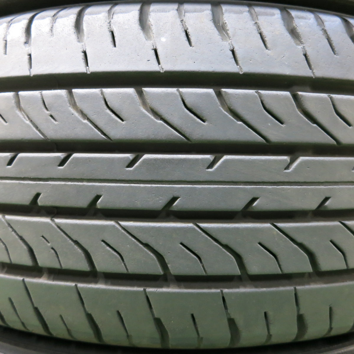 *送料無料*バリ溝！20年！9.5分★205/60R16 トーヨー プロクセス J54 タイヤ 16インチ ノア ヴォクシー ステップワゴン 等★3102102イノタ