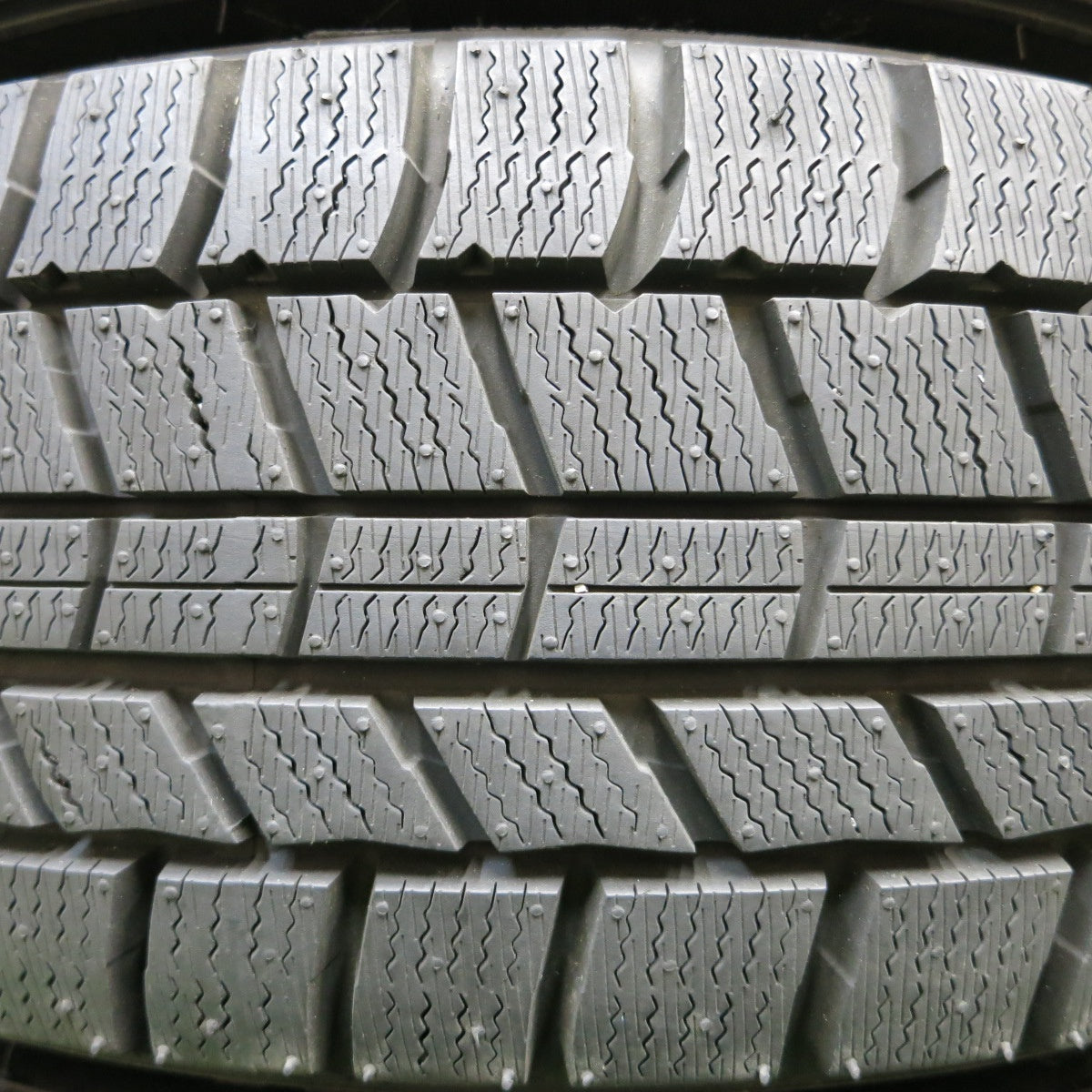 *送料無料*バリ溝！22年！キレイ！ほぼ10分★スタッドレス 175/65R15 オートバックス ノーストレック N5 Wazner 15インチ  PCD100/4H★4012911イス