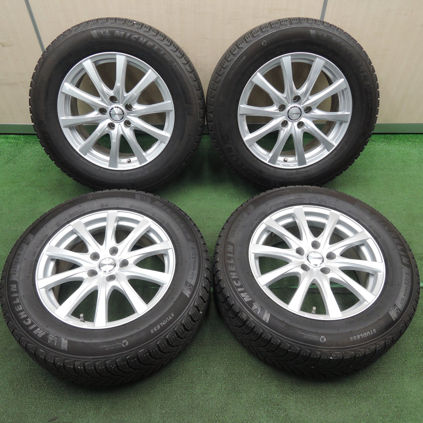 *送料無料* キレイ！20年★スタッドレス 225/65R17 ミシュラン X-ICE SNOW SUV ravrion RS01 ラブリオン PCD114.3/5H★4030110TNス