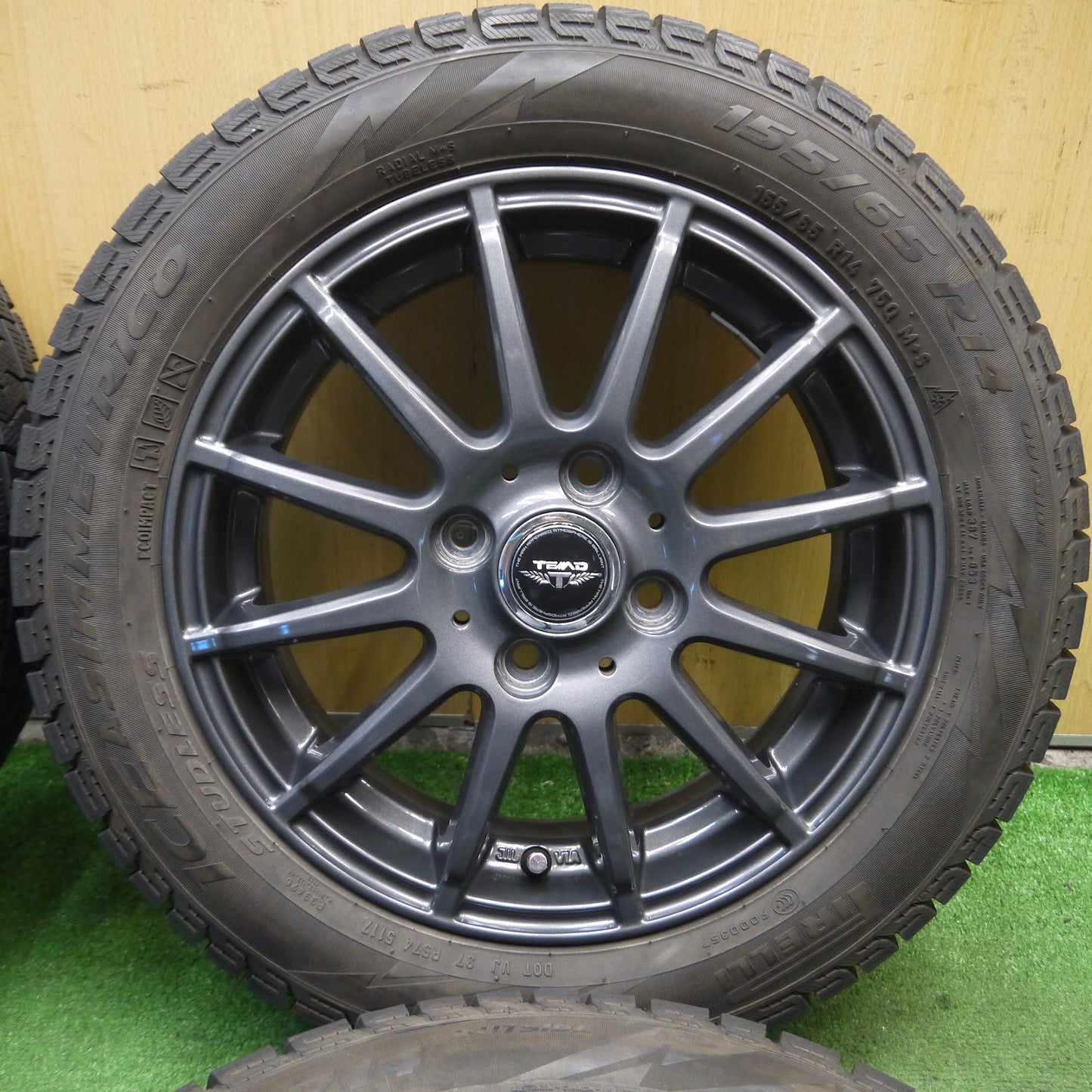 [送料無料]キレイ★スタッドレス 155/65R14 ピレリ アイスアシンメトリコ TEAD weds テッド 14インチ PCD100/4H★3101101KAス